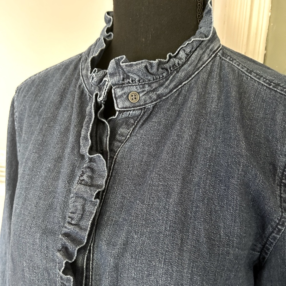 GAP Denim Ruffle Collar Pullover Button-up Shirt